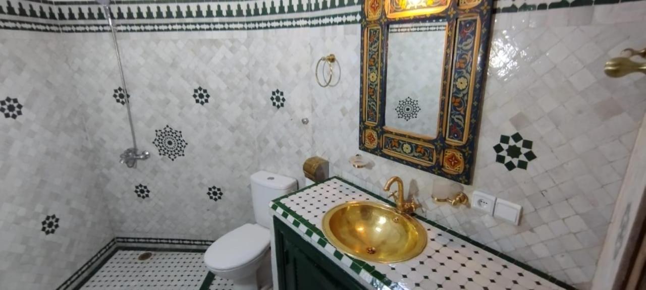 Riad Ranya เฟส ภายนอก รูปภาพ
