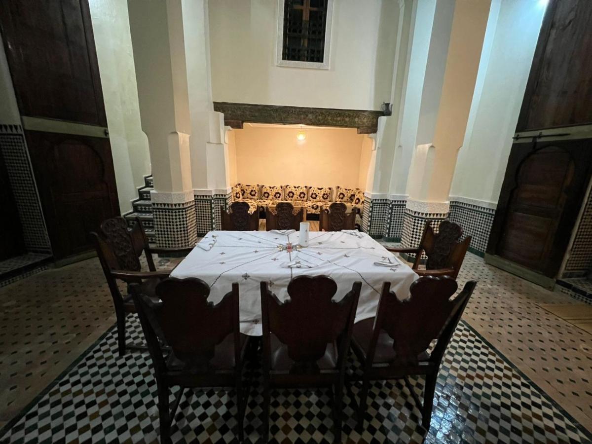 Riad Ranya เฟส ภายนอก รูปภาพ