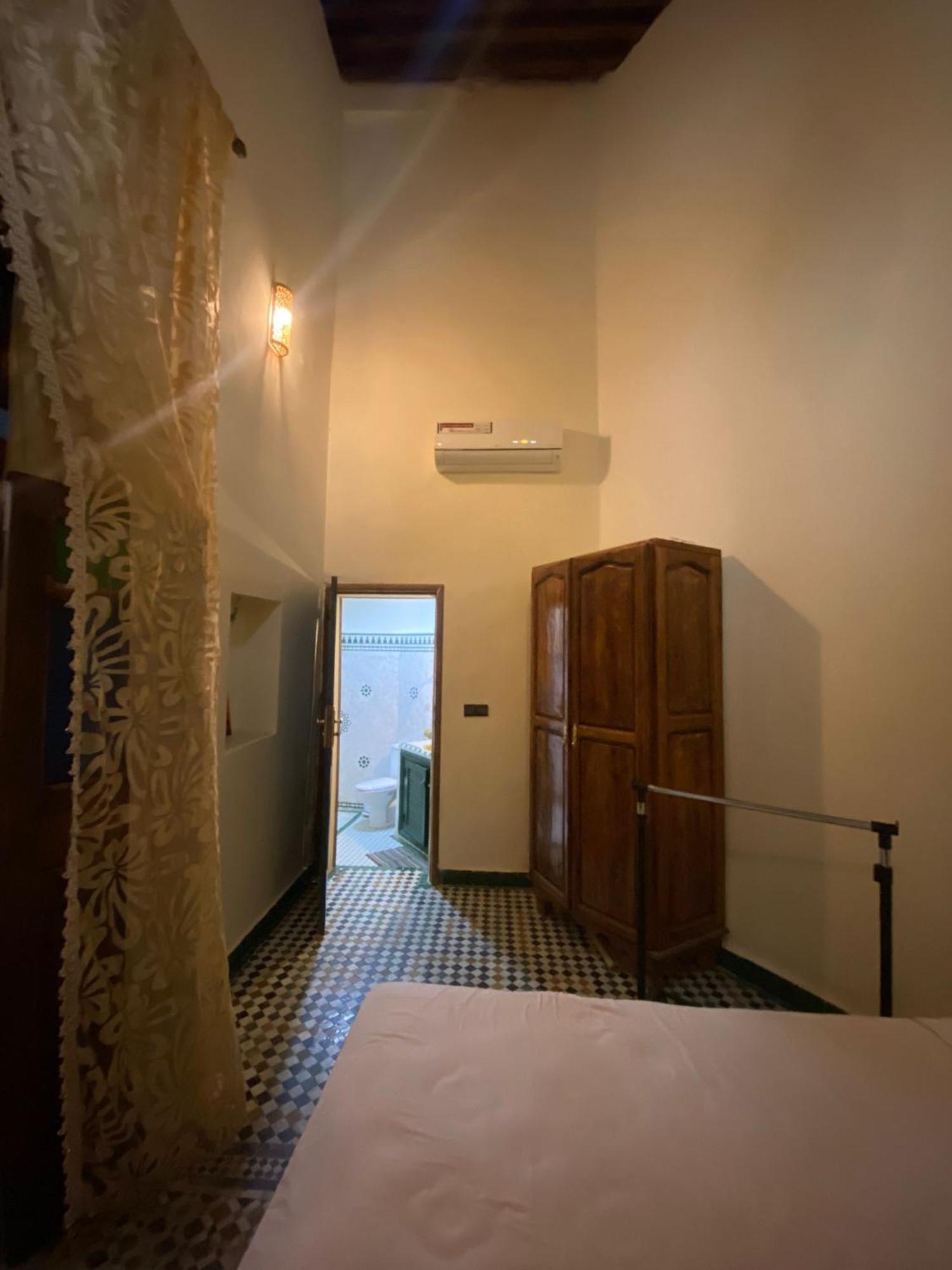 Riad Ranya เฟส ภายนอก รูปภาพ