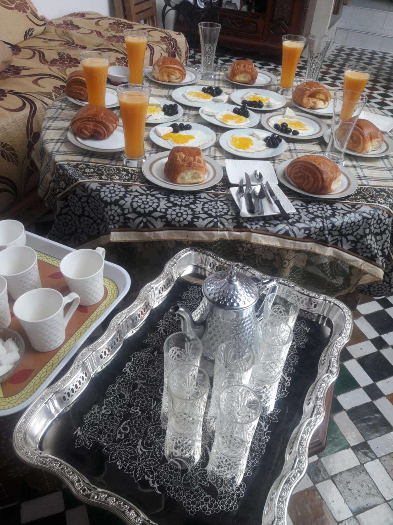 Riad Ranya เฟส ภายนอก รูปภาพ